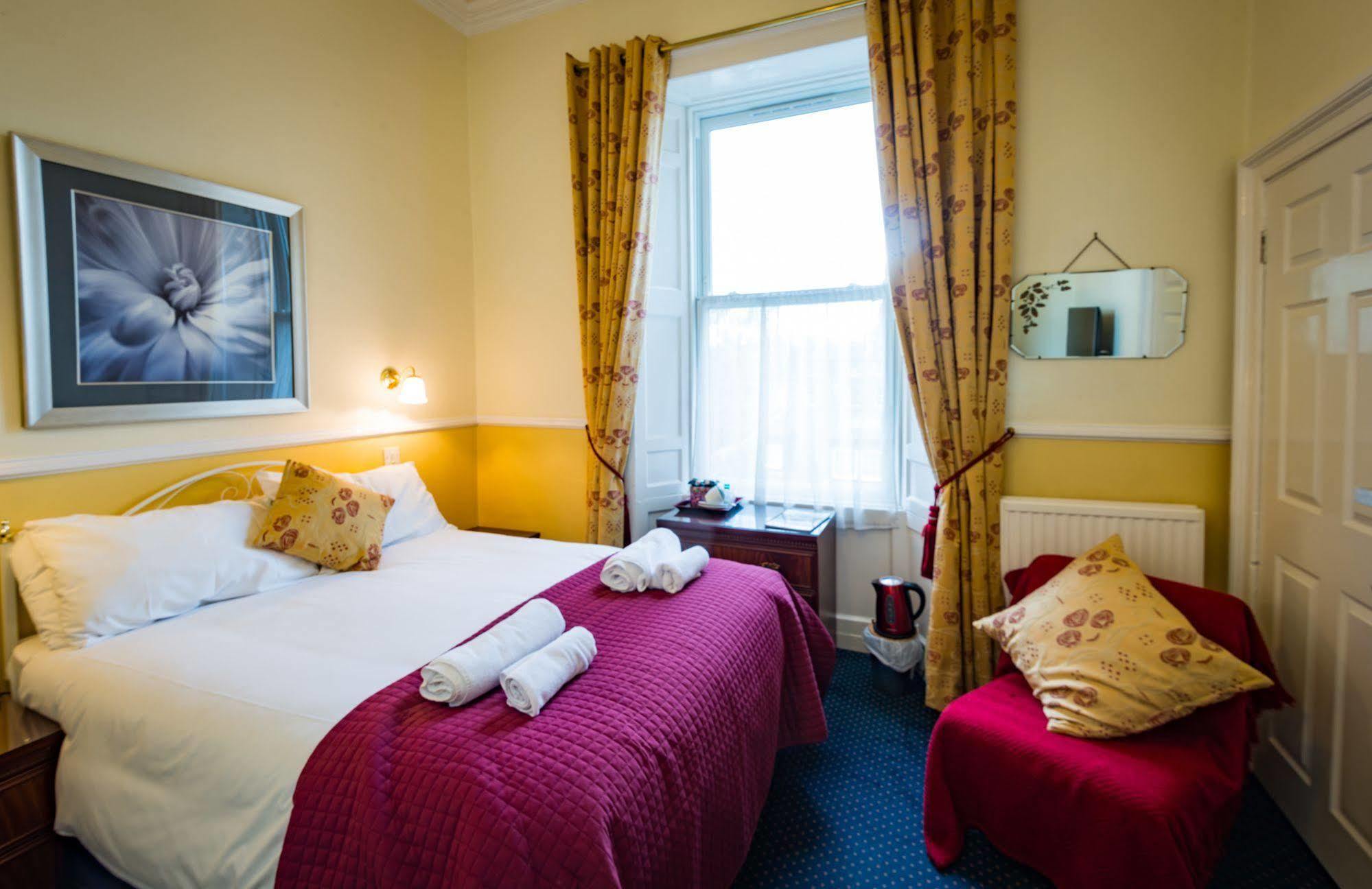 Strathallan Guest House EDI Kültér fotó